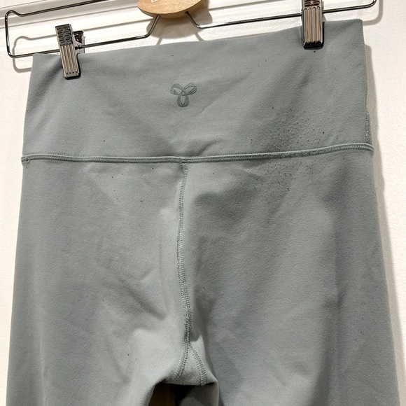 TnaBUTTER™ Atmosphere Hi-Rise Legging - Picture 5 of 8